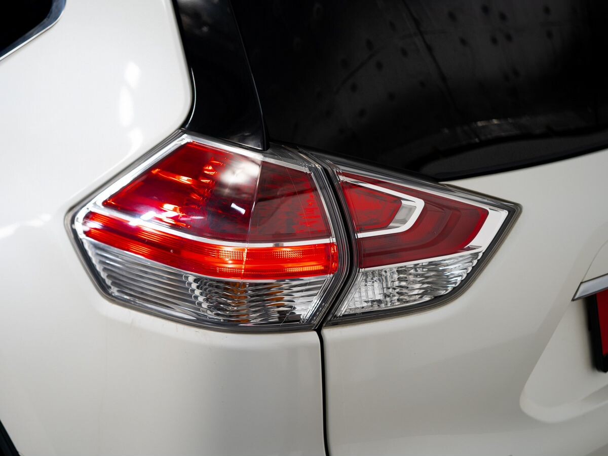 Nissan X-Trail 2015 - фото автомобиля