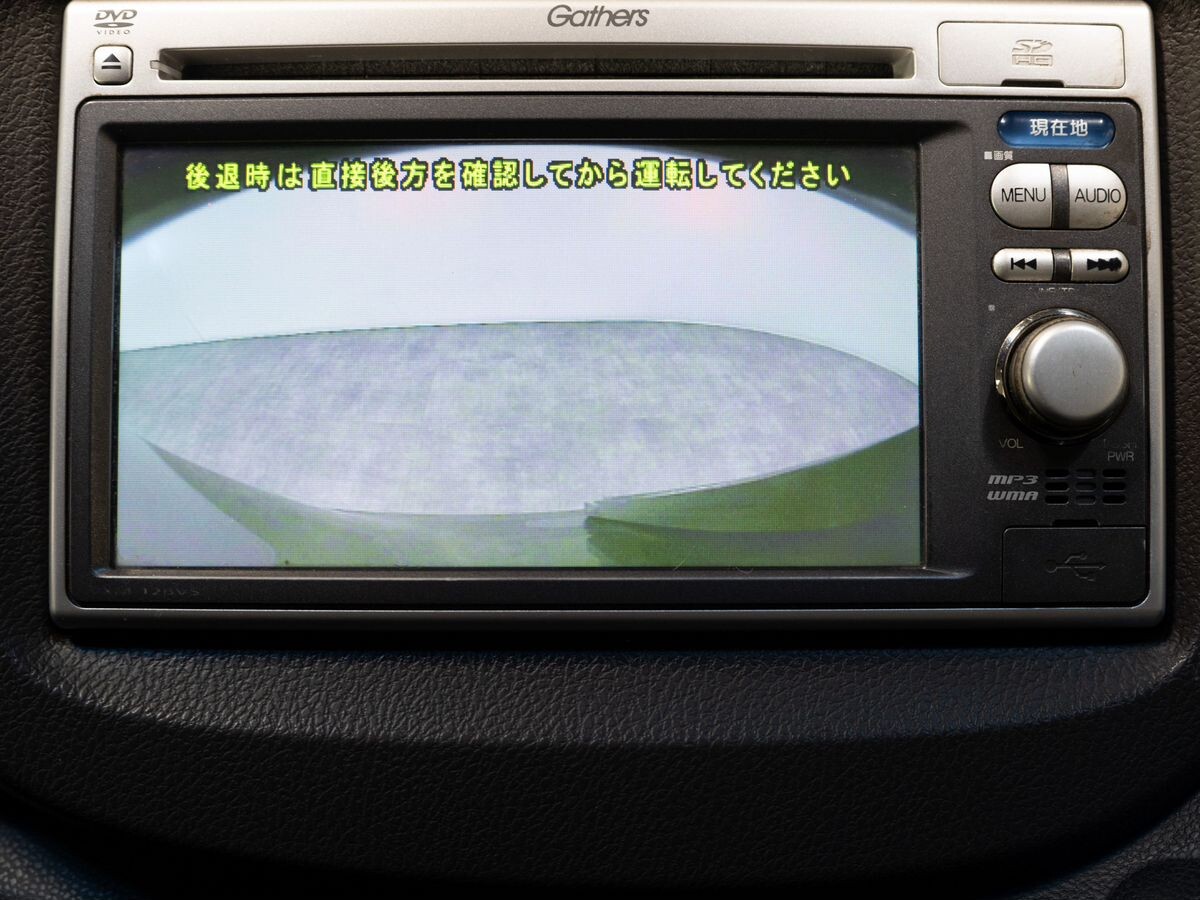 Honda Fit Shuttle 2012 - фото автомобиля