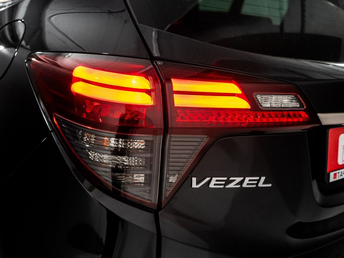 Honda Vezel 2018 - фото автомобиля