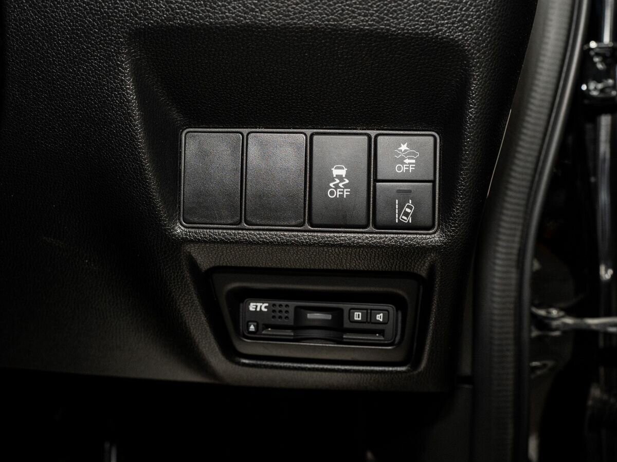 Honda Stepwgn 2017 - фото автомобиля