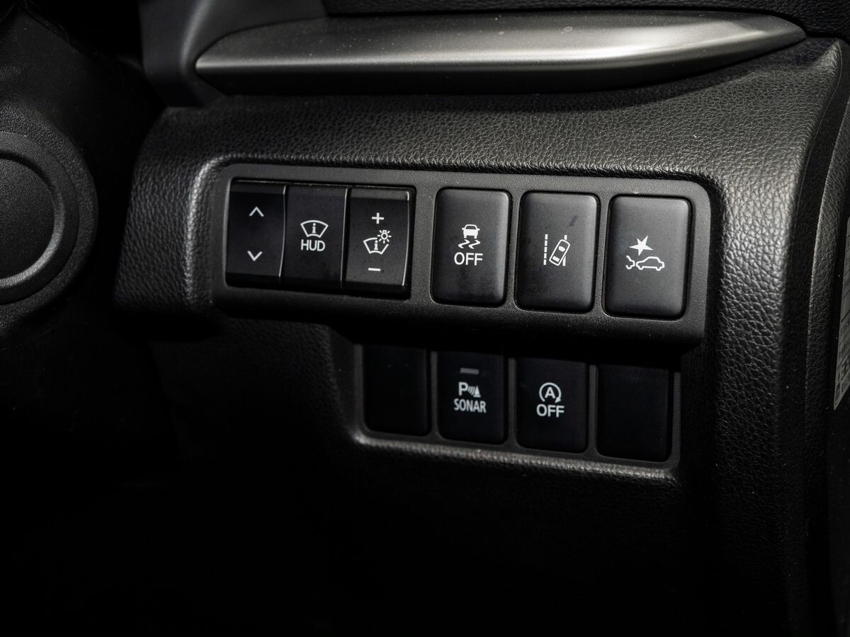 Mitsubishi Eclipse Cross 2018 - фото автомобиля