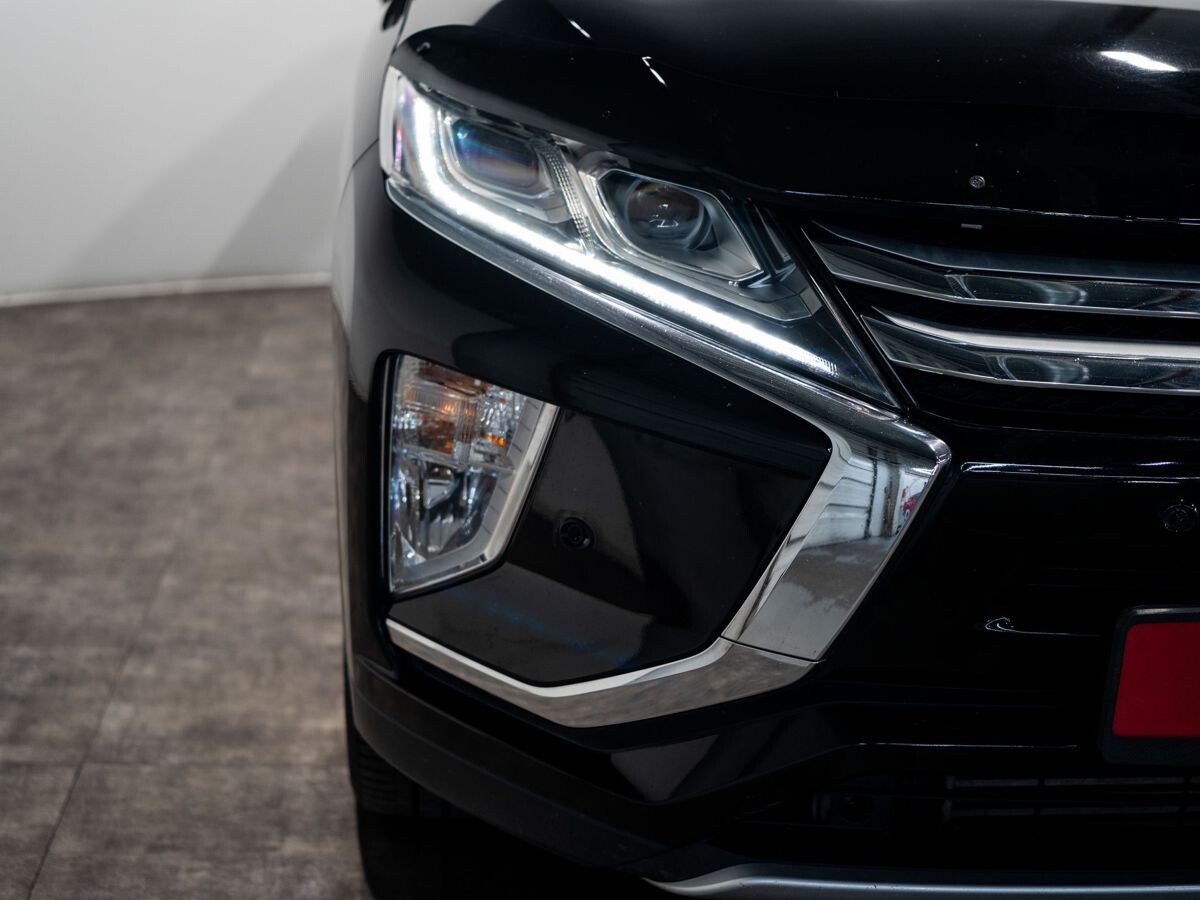 Mitsubishi Eclipse Cross 2018 - фото автомобиля