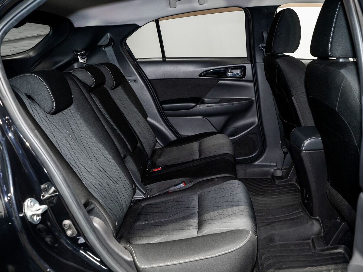 Mitsubishi Eclipse Cross 2018 - фото автомобиля