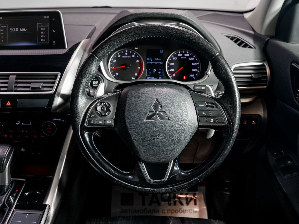 Mitsubishi Eclipse Cross 2018 - фото автомобиля