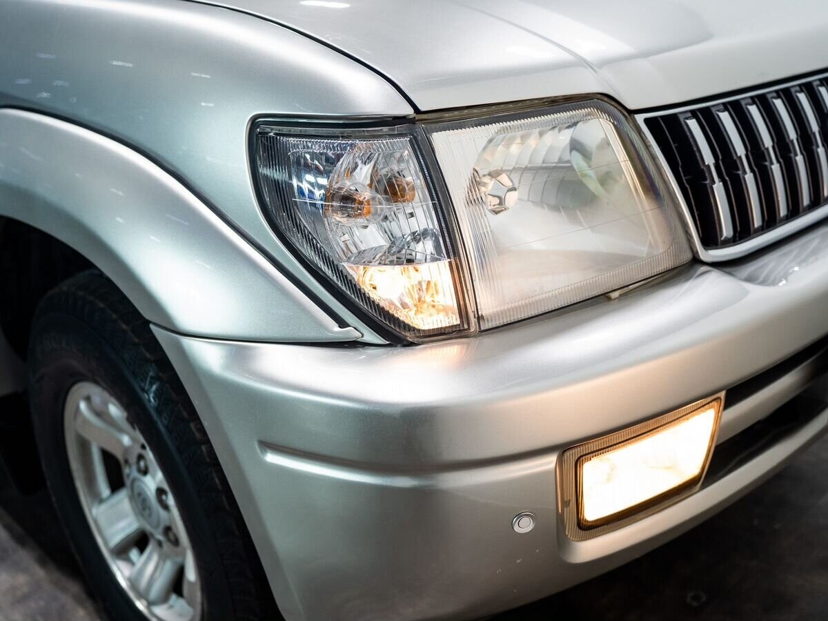 Toyota Land Cruiser Prado 2000 - фото автомобиля