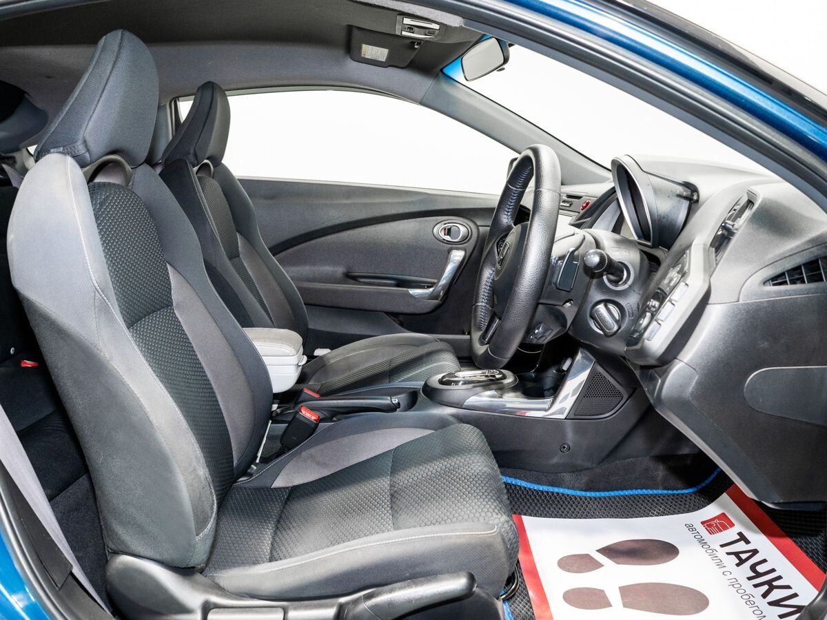 Honda CR-Z 2012 - фото автомобиля