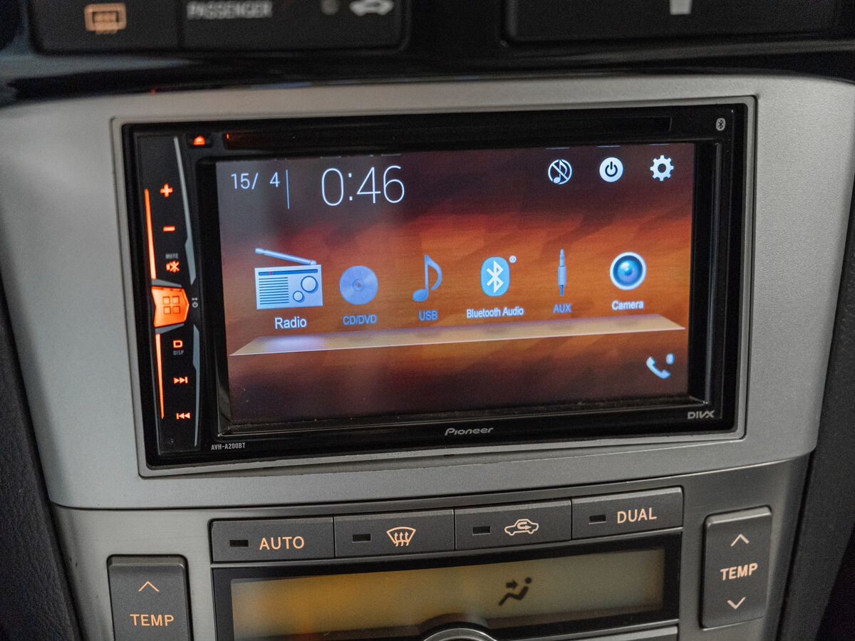 Toyota Avensis 2008 - фото автомобиля
