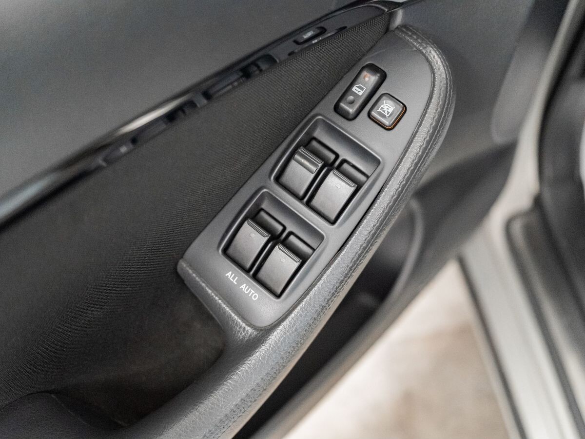 Toyota Avensis 2008 - фото автомобиля