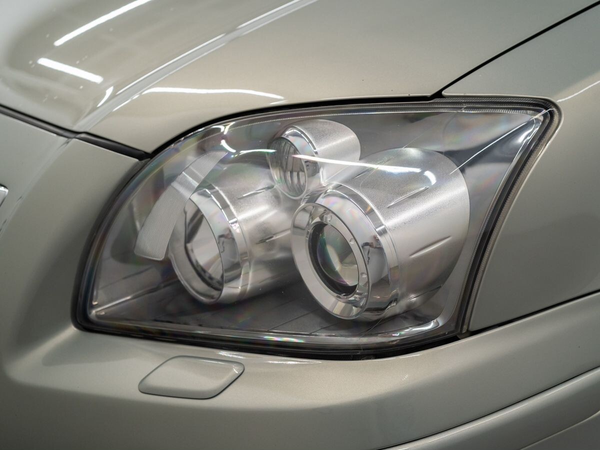 Toyota Avensis 2008 - фото автомобиля