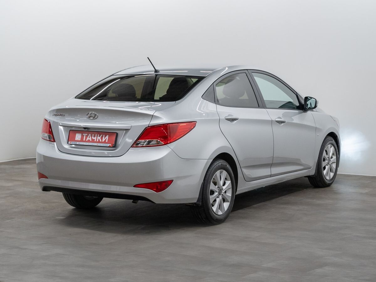 Hyundai Solaris 2016 - фото автомобиля