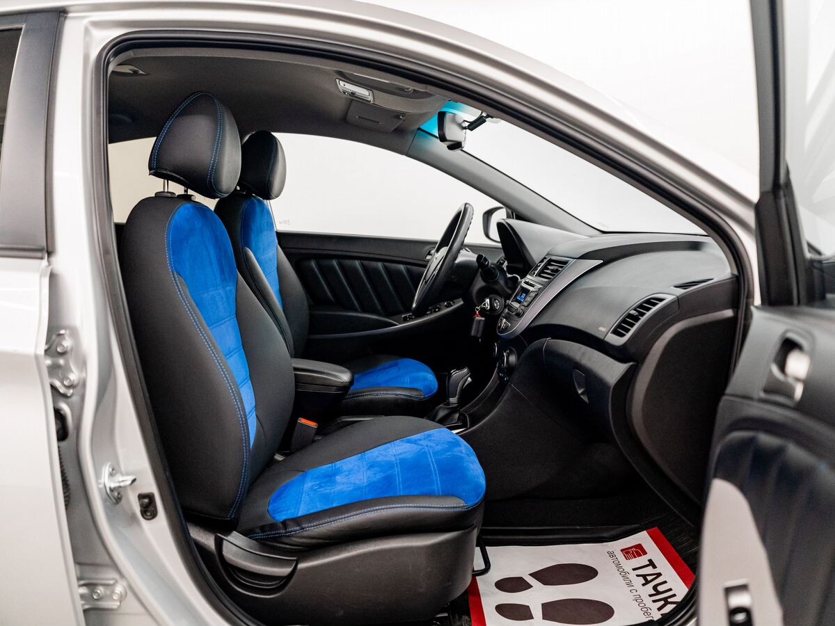 Hyundai Solaris 2016 - фото автомобиля