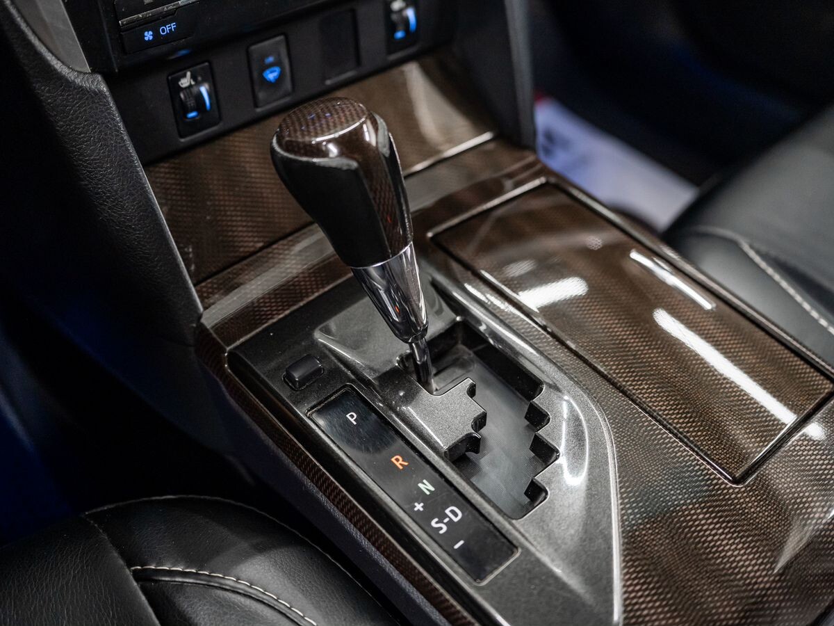 Toyota Camry 2015 - фото автомобиля