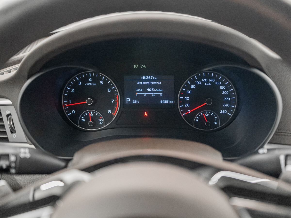 Kia Optima 2019 - фото автомобиля
