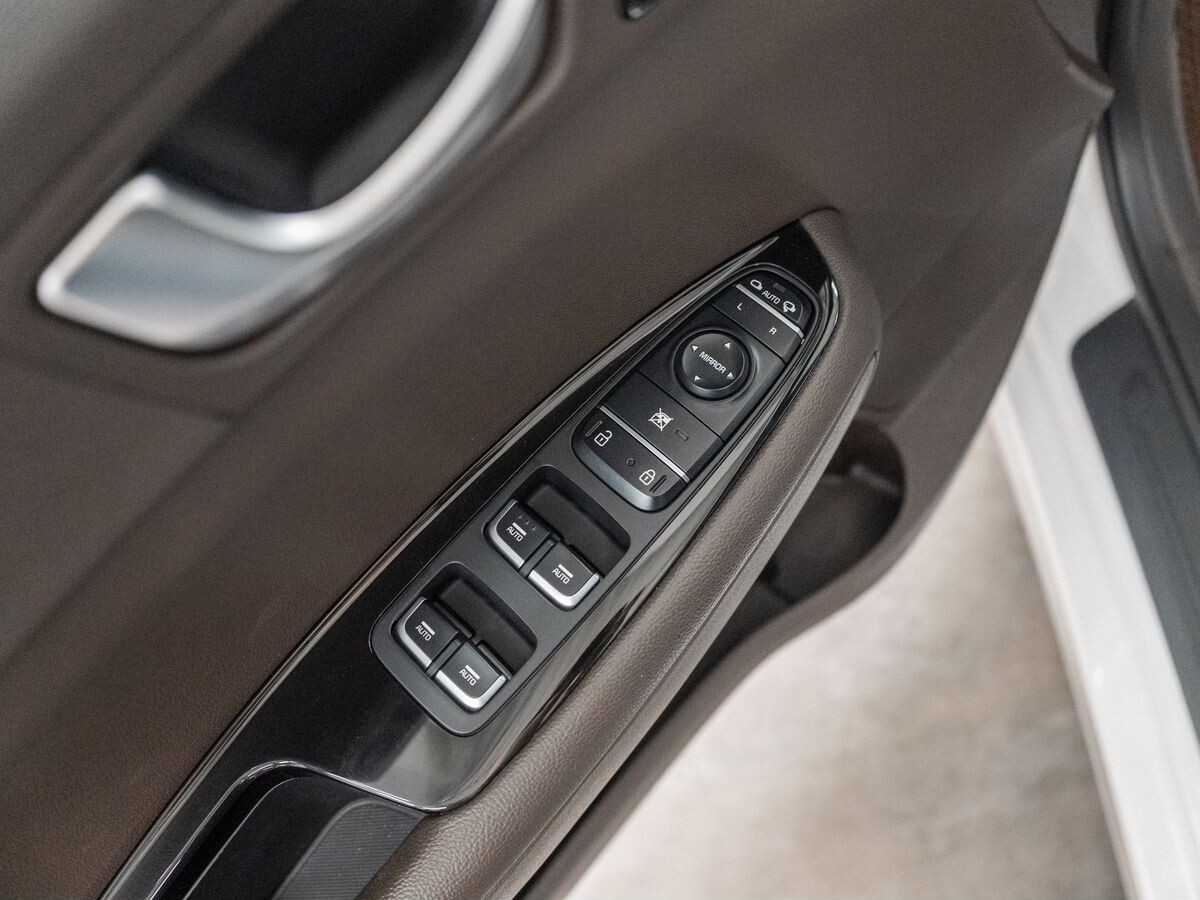 Kia Optima 2019 - фото автомобиля