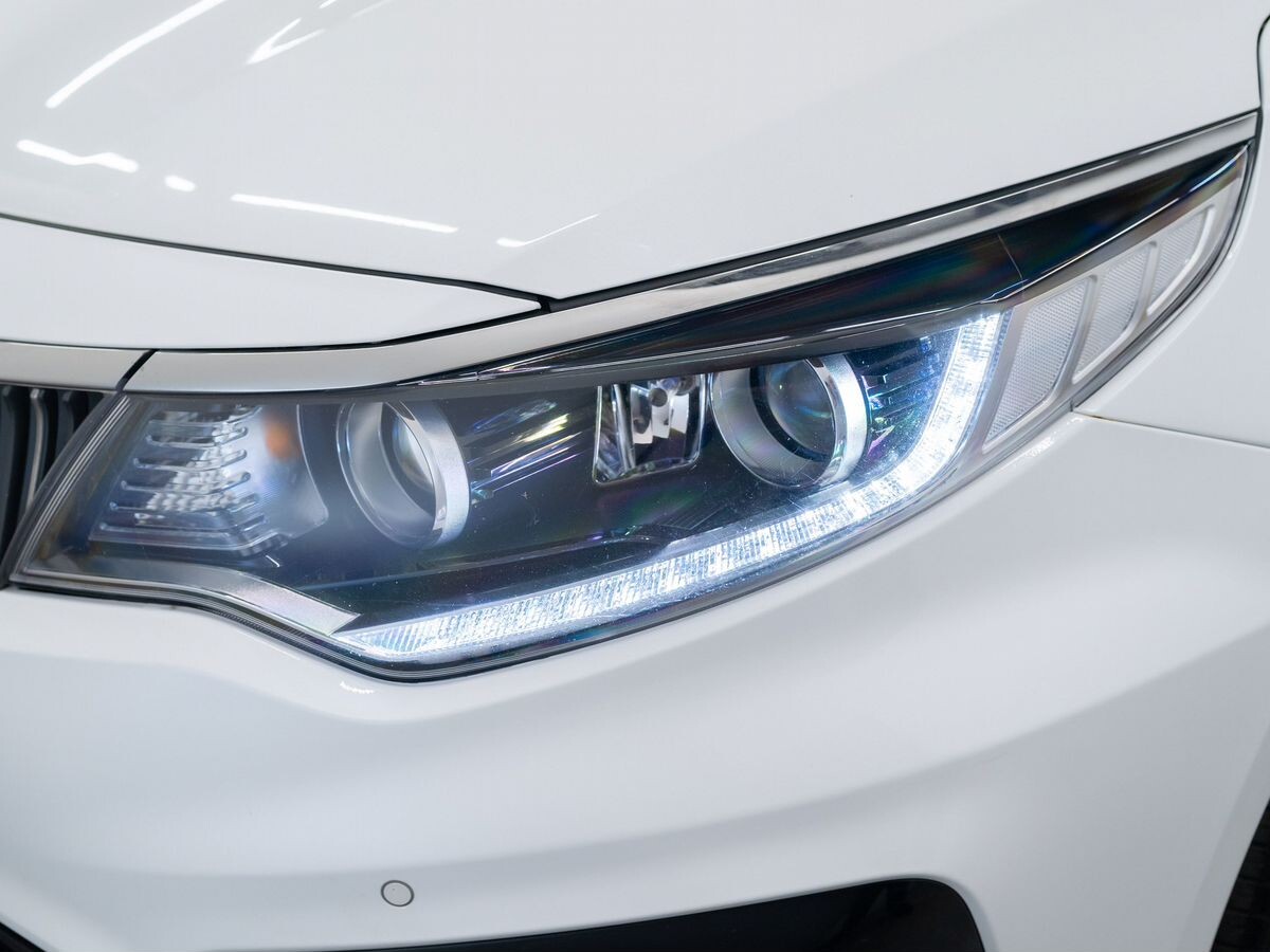 Kia Optima 2019 - фото автомобиля