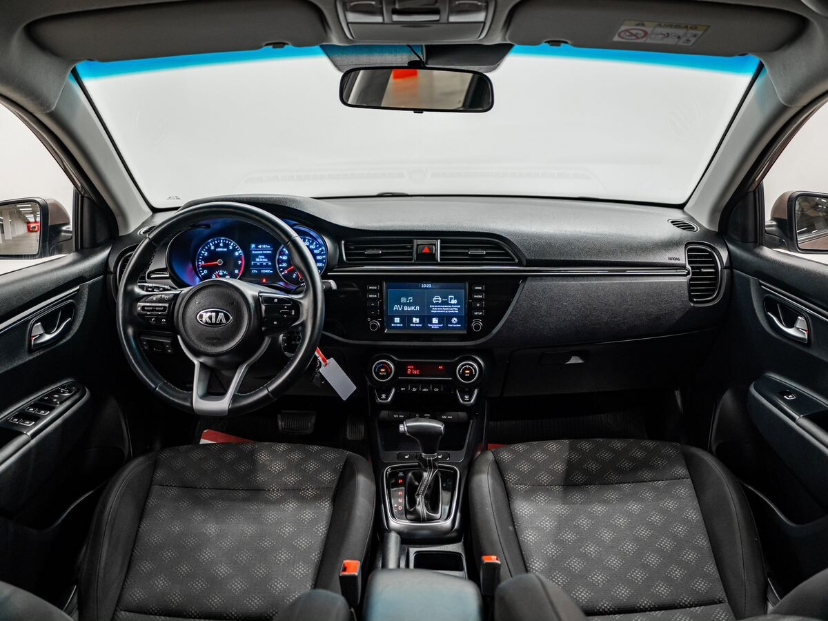 Kia Rio 2018 - фото автомобиля
