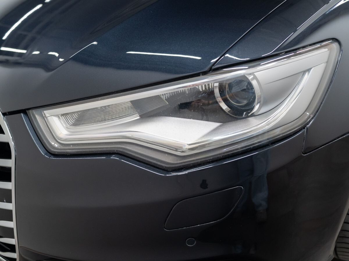 Audi A6 2011 - фото автомобиля