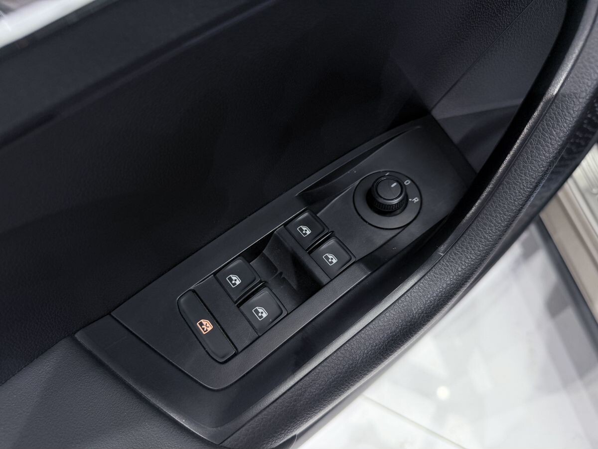 Skoda Kamiq 2022 - фото автомобиля