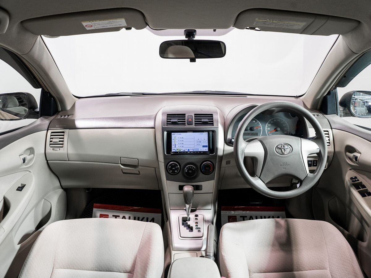 Toyota Corolla Axio 2010 - фото автомобиля