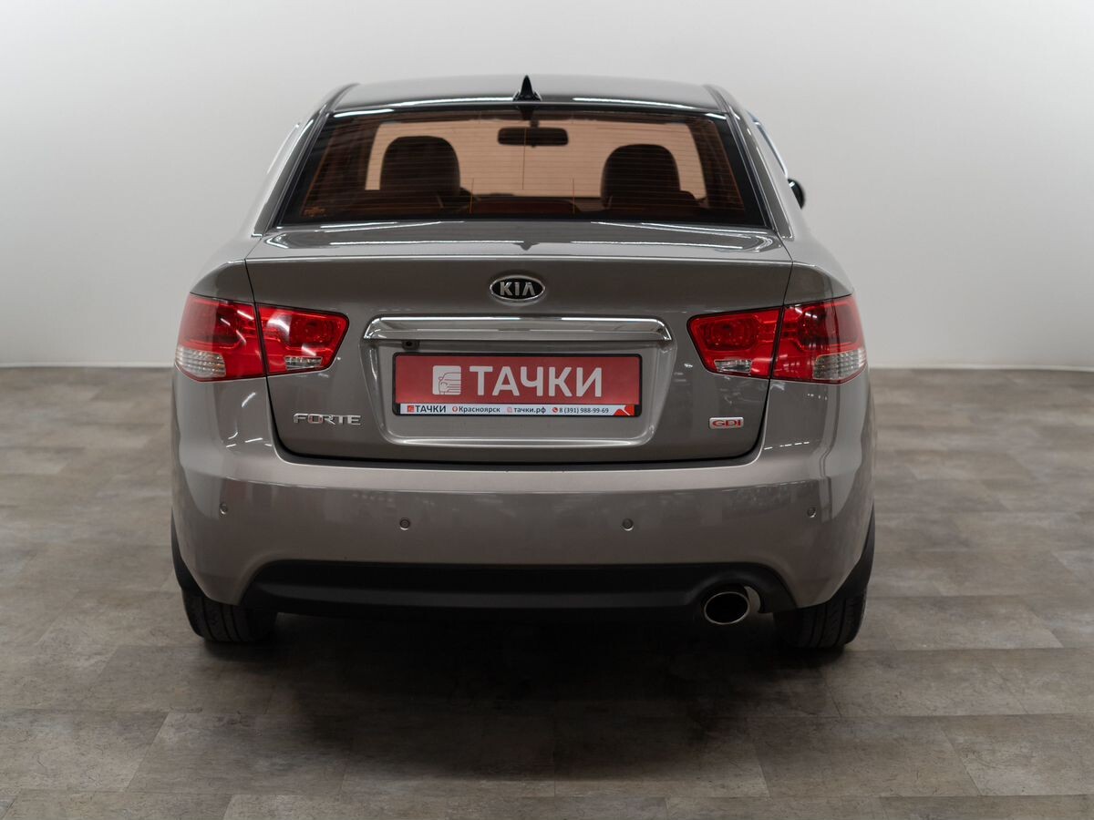 Kia Forte 2011 - фото автомобиля