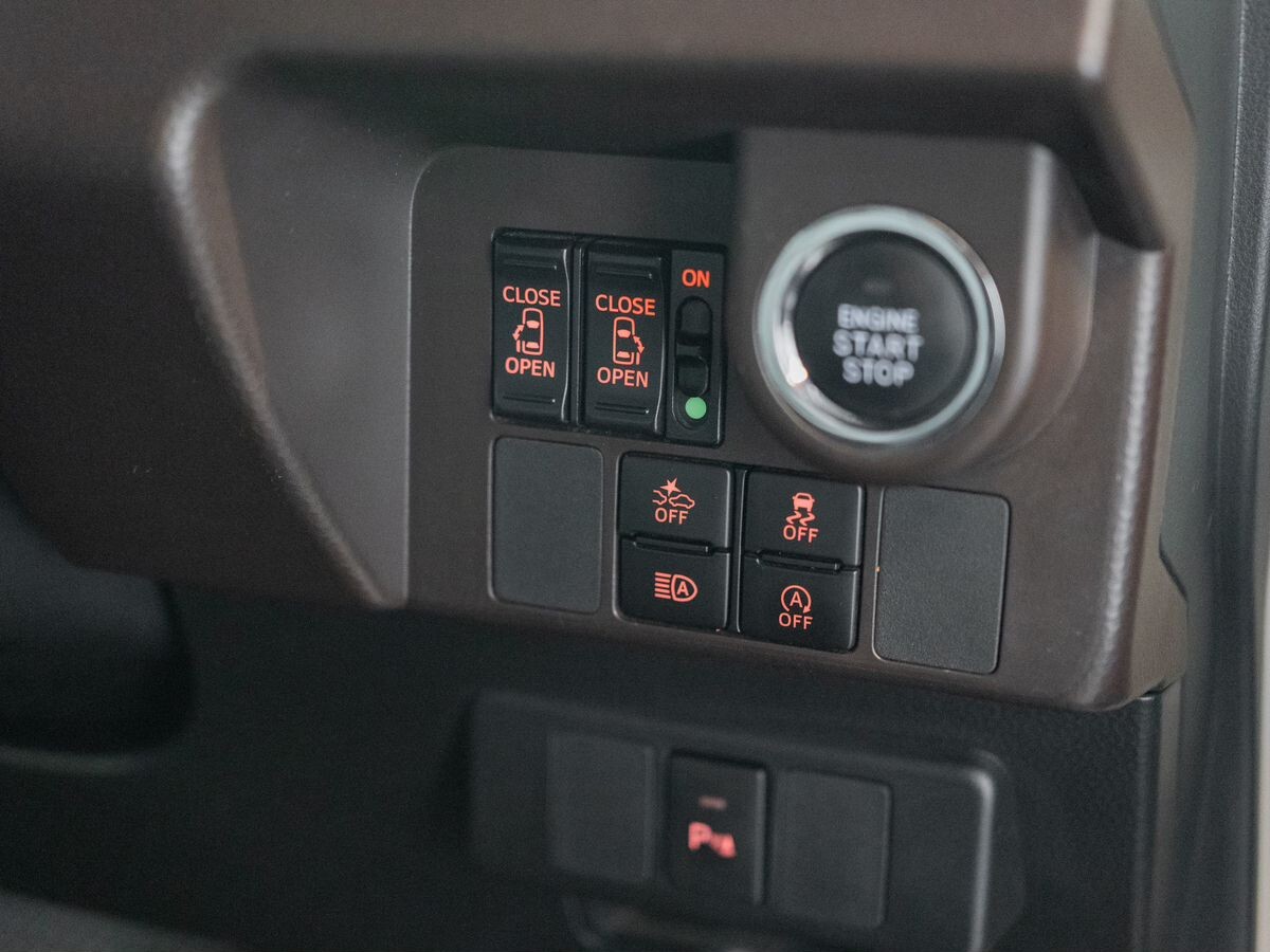Subaru Justy 2019 - фото автомобиля