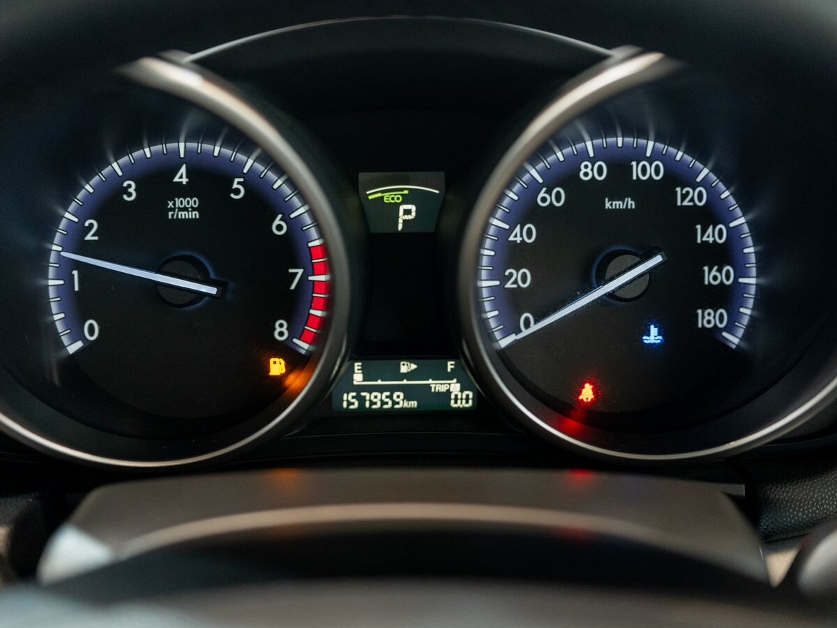 Mazda Axela 2012 - фото автомобиля