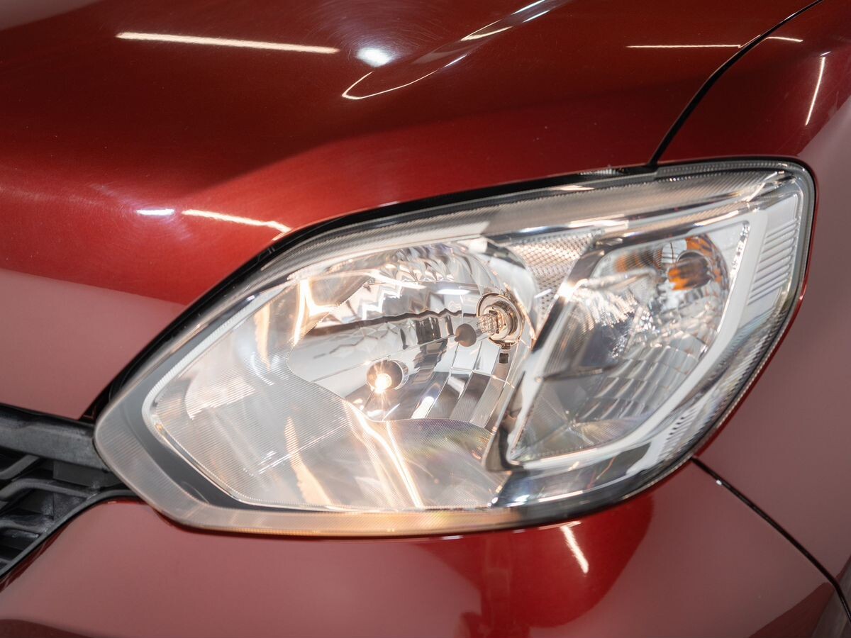 Toyota Passo 2017 - фото автомобиля
