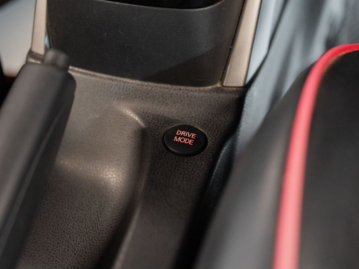 Nissan Note 2017 - фото автомобиля
