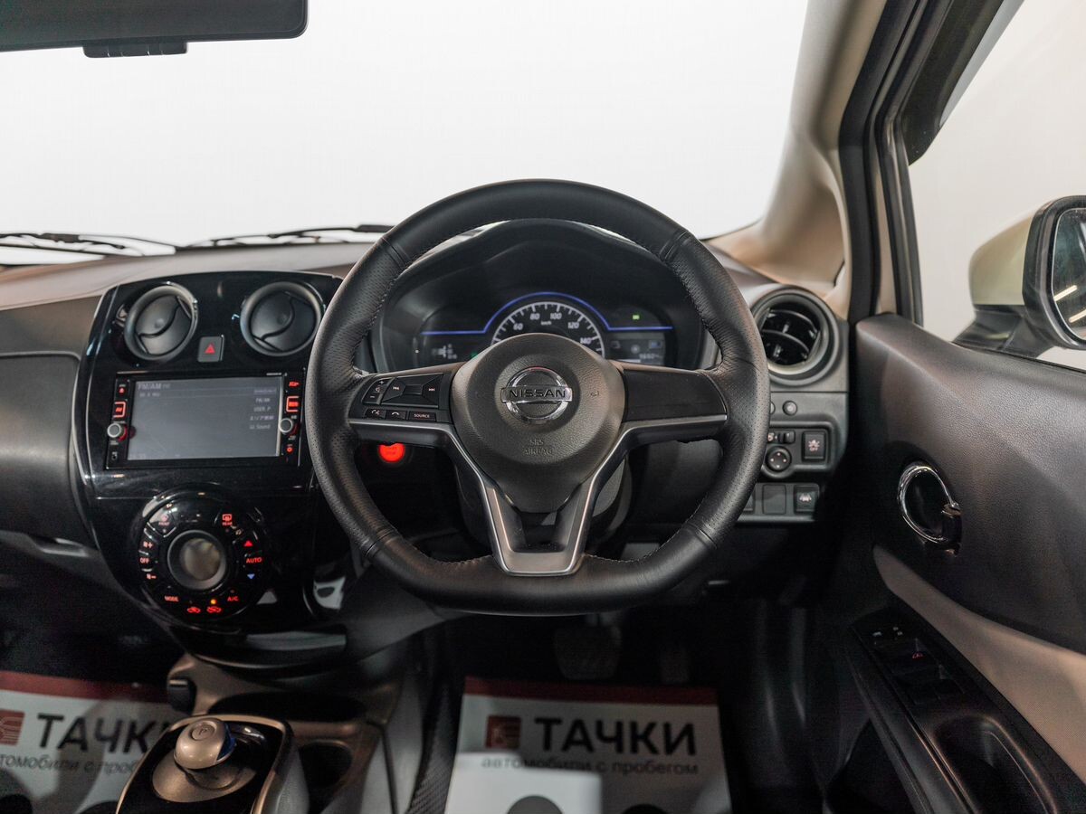 Nissan Note 2017 - фото автомобиля