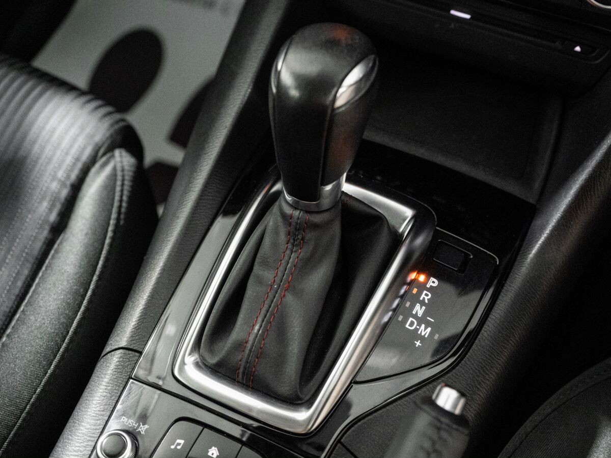 Mazda Axela 2014 - фото автомобиля