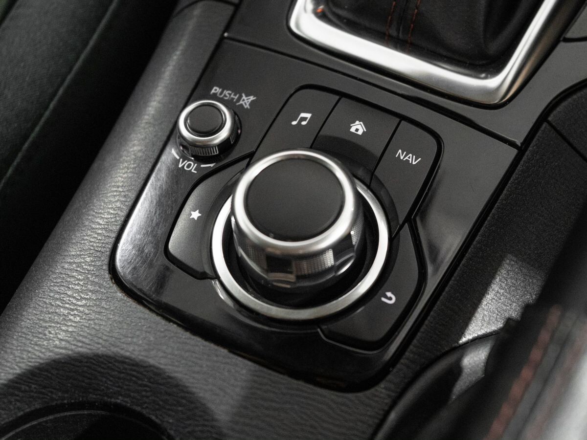 Mazda Axela 2014 - фото автомобиля