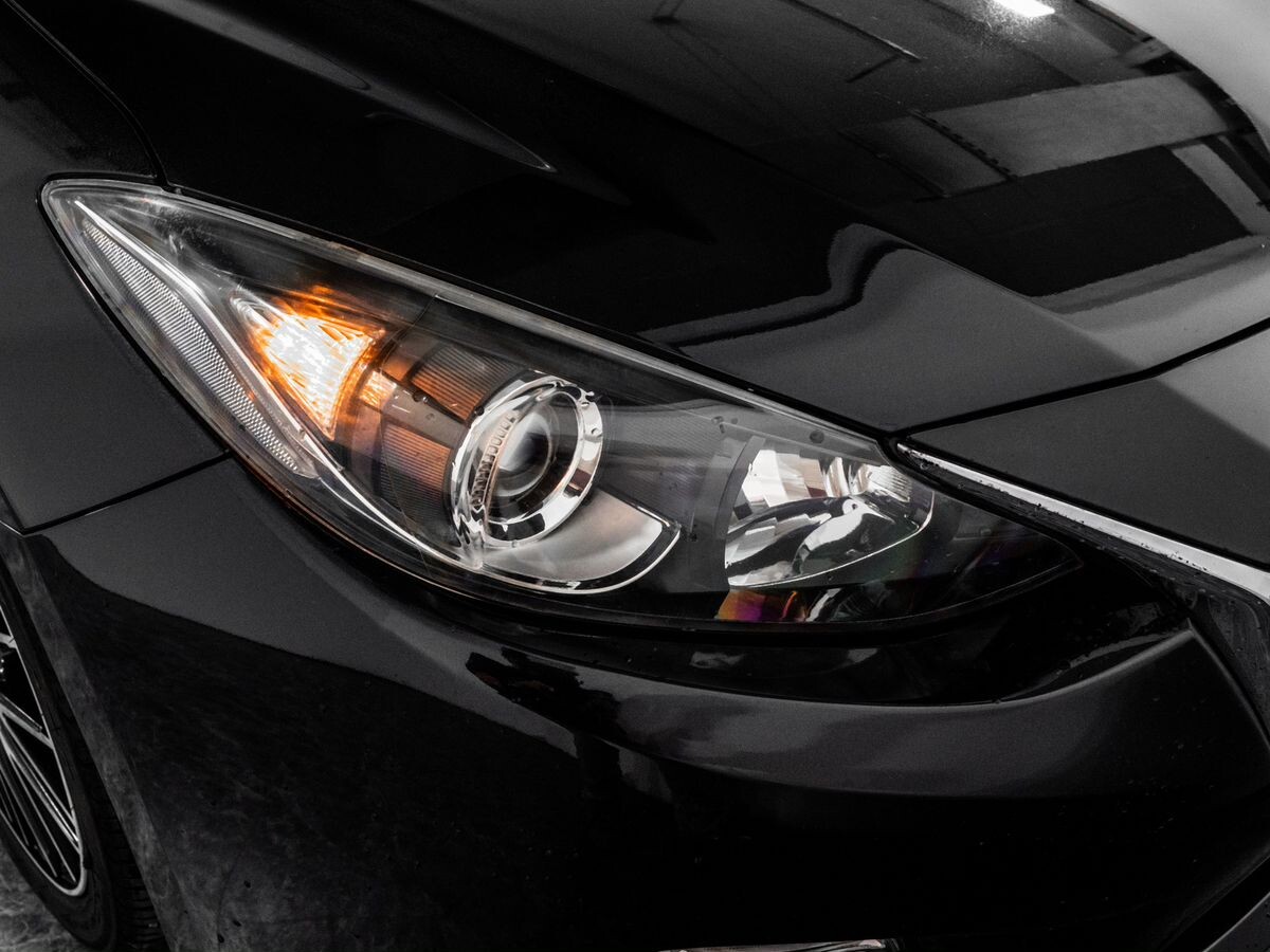 Mazda Axela 2014 - фото автомобиля