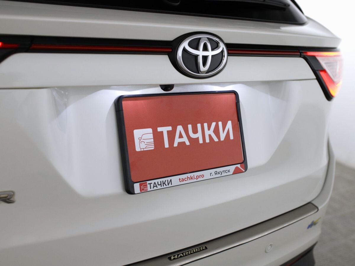 Toyota Harrier 2018 - фото автомобиля