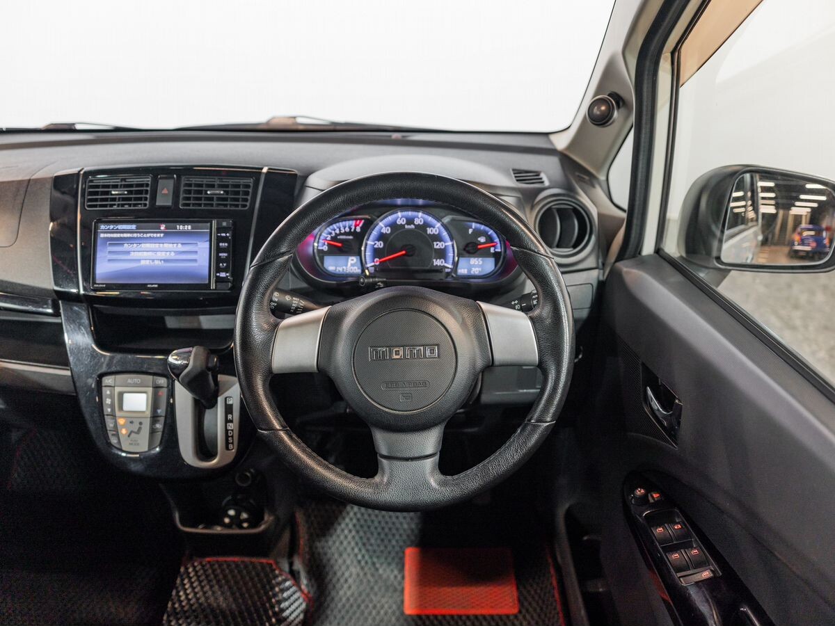Daihatsu Move 2013 - фото автомобиля