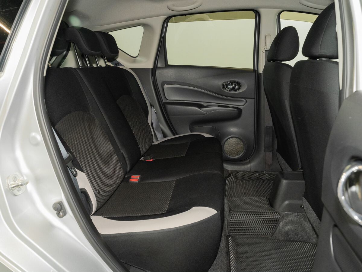 Nissan Note 2019 - фото автомобиля