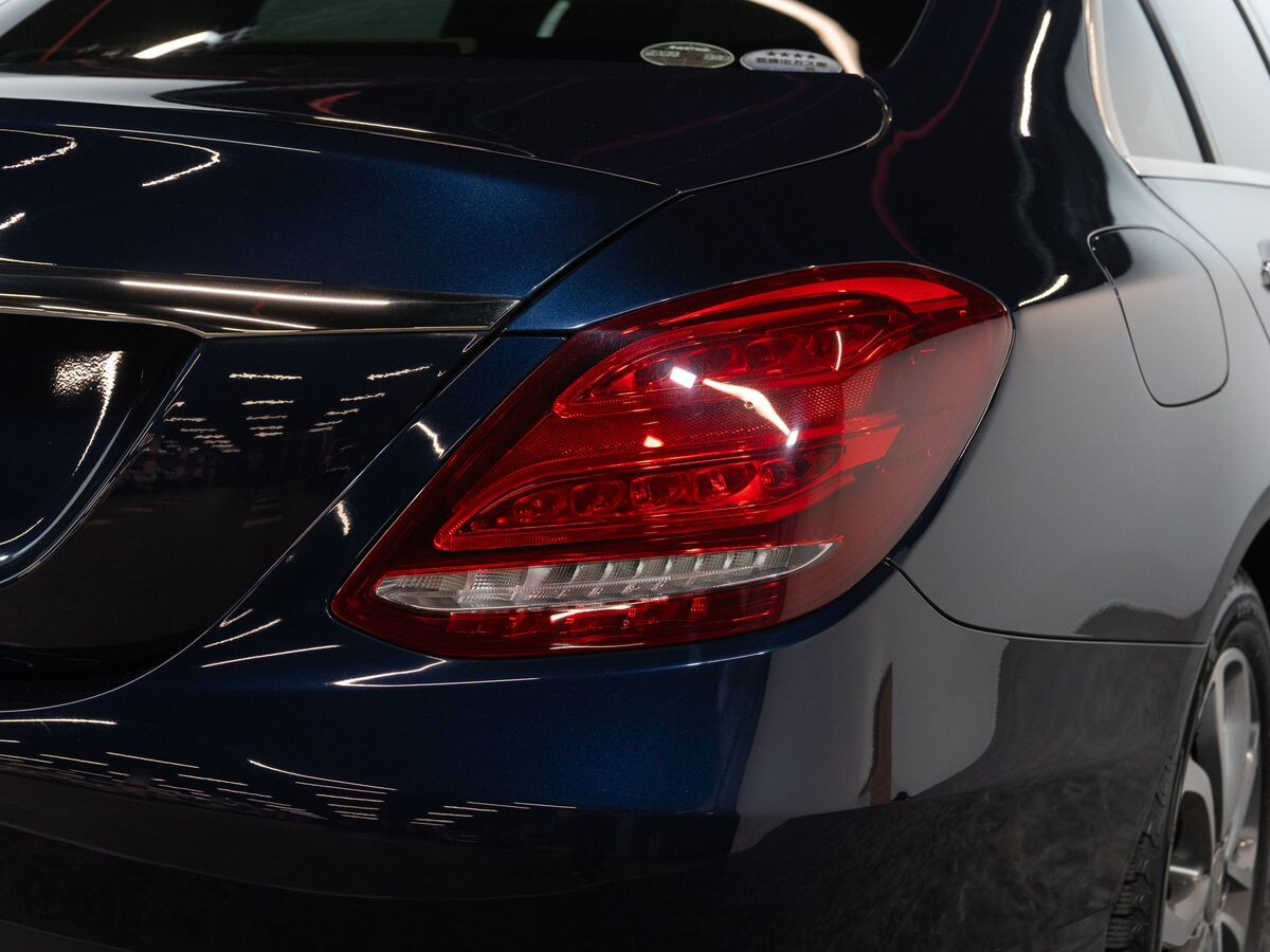 Mercedes-Benz C-Class 2017 - фото автомобиля