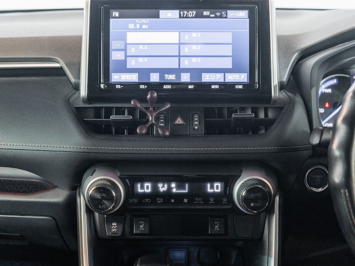 Toyota RAV4 2019 - фото автомобиля