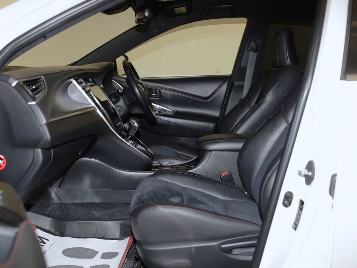 Toyota Harrier 2017 - фото автомобиля