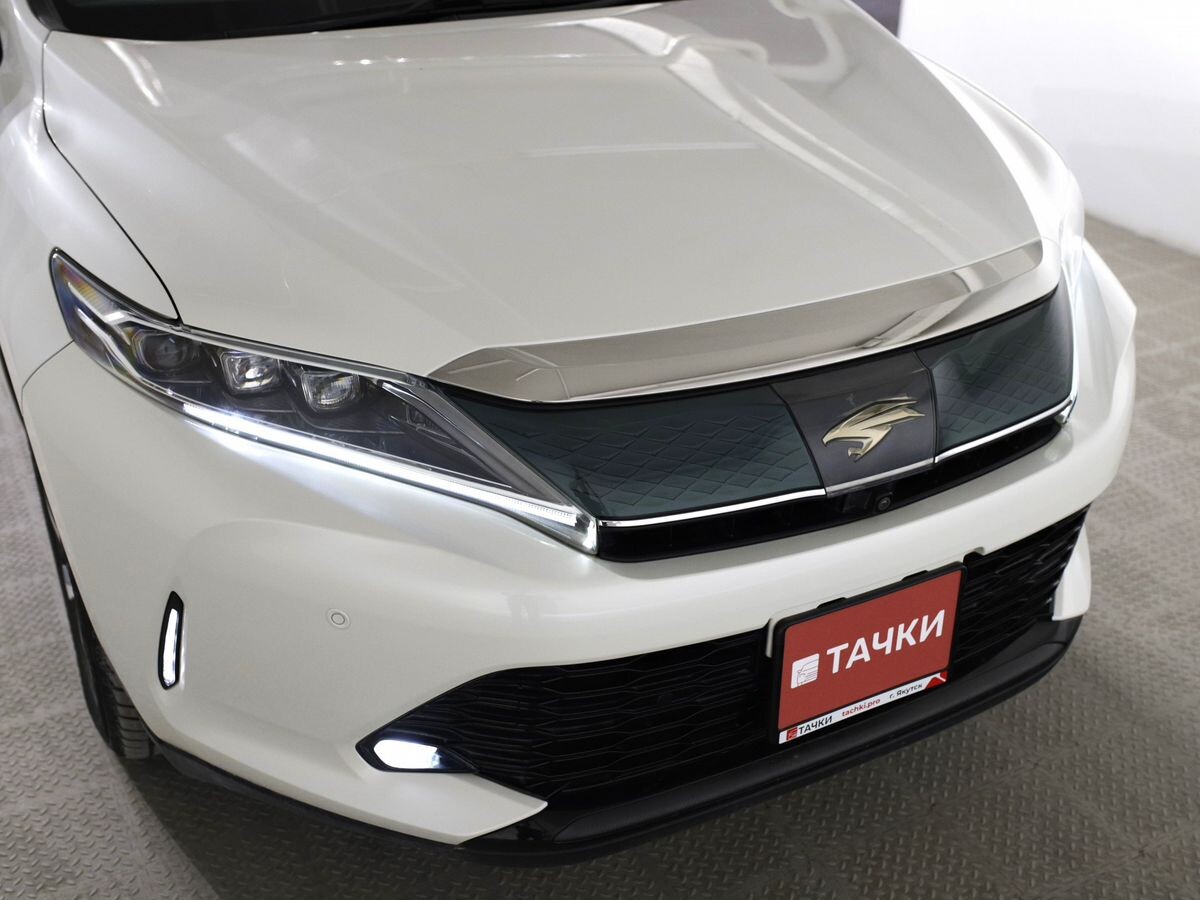 Toyota Harrier 2017 - фото автомобиля