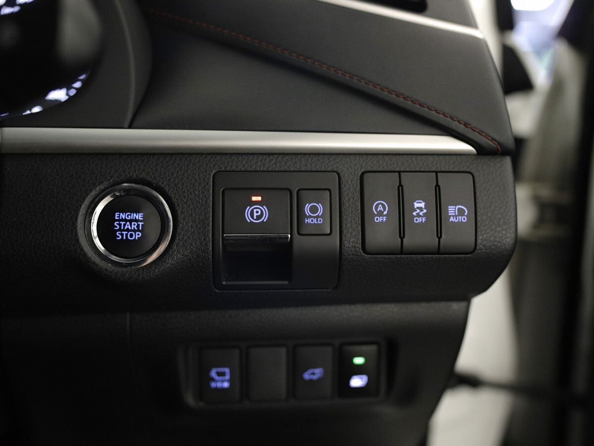 Toyota Harrier 2017 - фото автомобиля