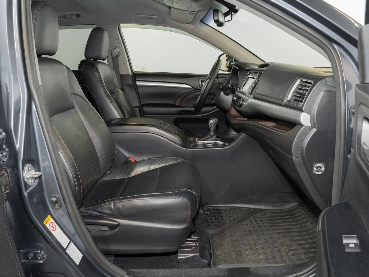 Toyota Highlander 2014 - фото автомобиля