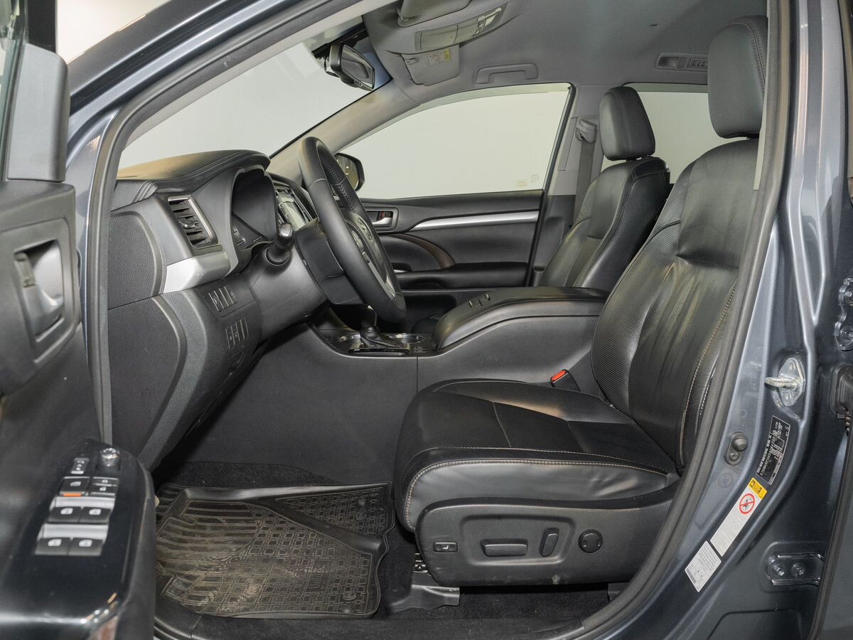 Toyota Highlander 2014 - фото автомобиля