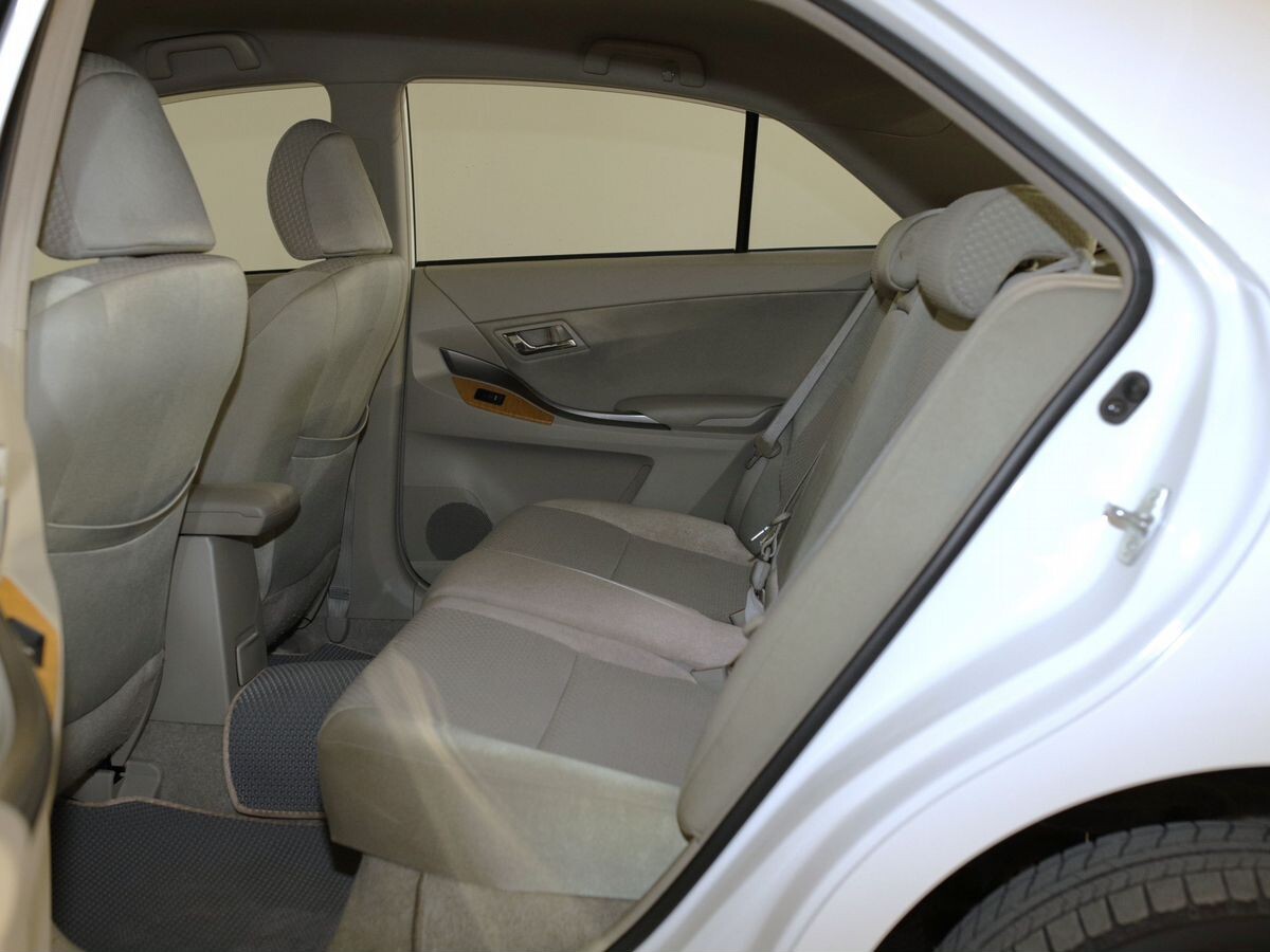 Toyota Premio 2007 - фото автомобиля
