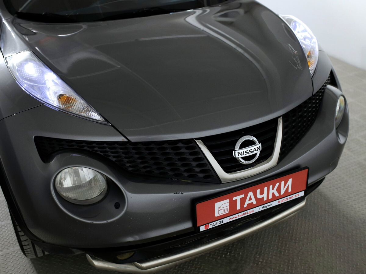 Nissan Juke 2011 - фото автомобиля