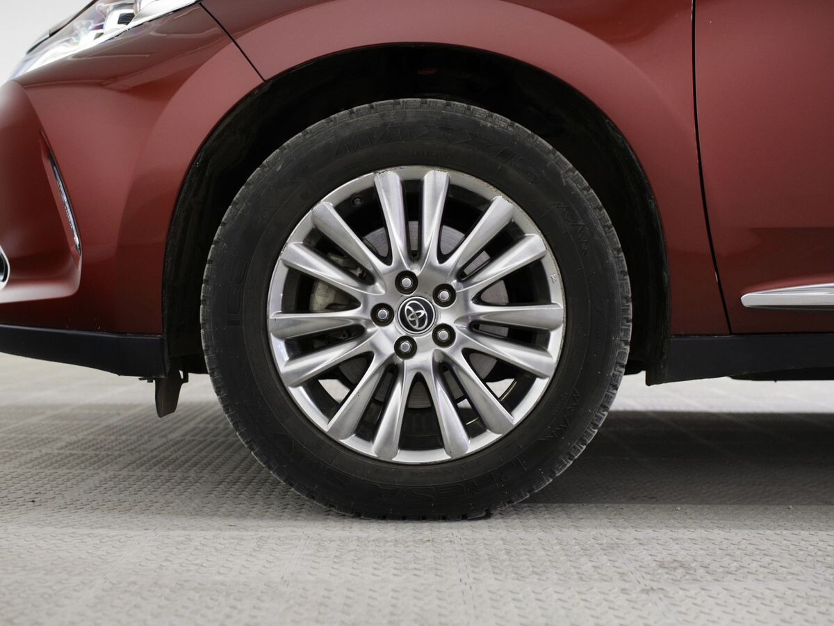 Toyota Harrier 2018 - фото автомобиля