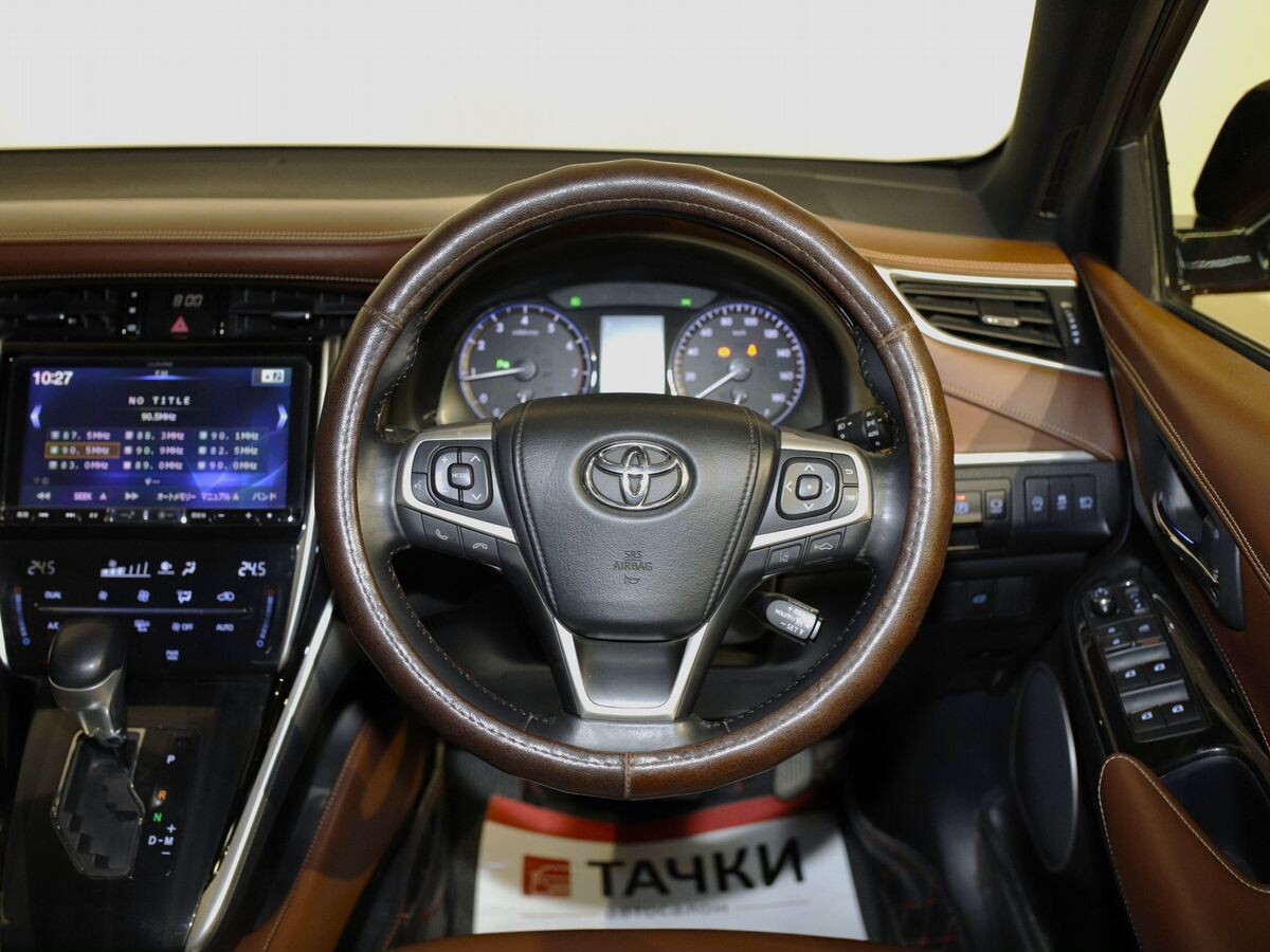 Toyota Harrier 2018 - фото автомобиля