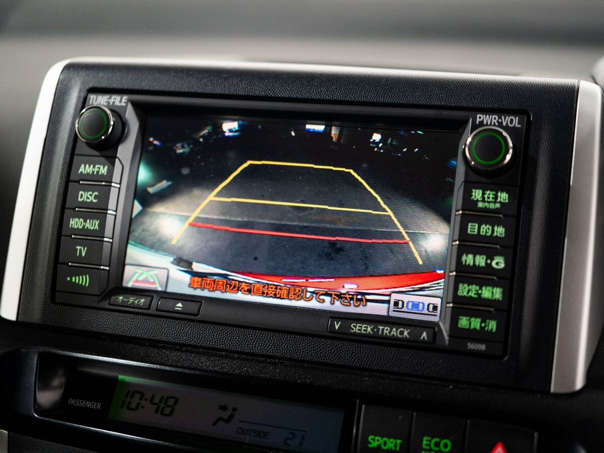 Toyota Wish 2010 - фото автомобиля
