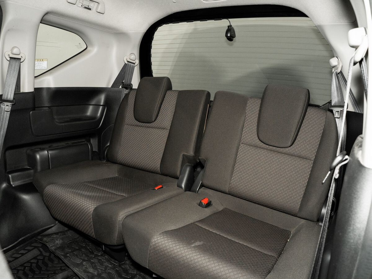 Honda Freed 2021 - фото автомобиля