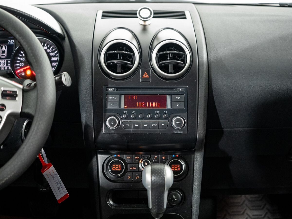 Nissan Qashqai 2012 - фото автомобиля