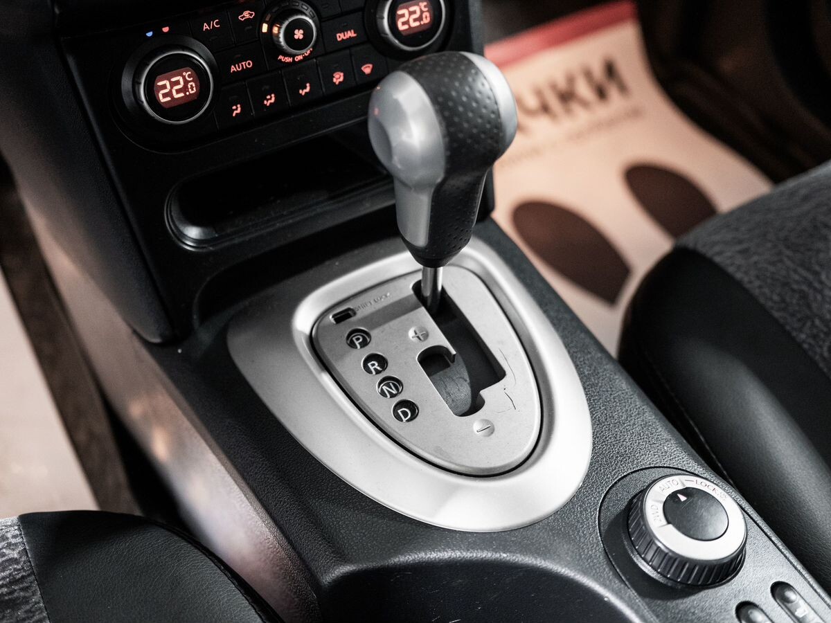 Nissan Qashqai 2012 - фото автомобиля